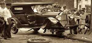 The-First-Car-Accident-in-Greece