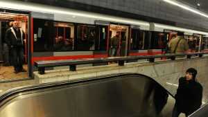 prague love trains 01