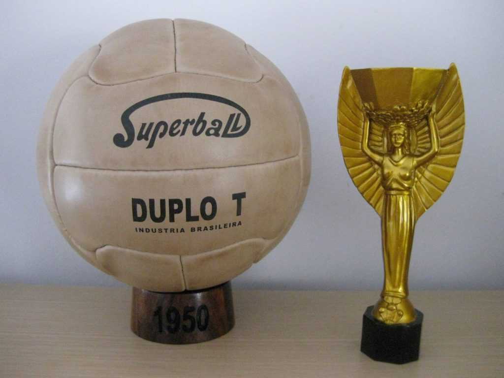 pelota-oficial-del-mundial-brasil-1950-para-coleccionistas-13683-MLA3409416670_112012-F