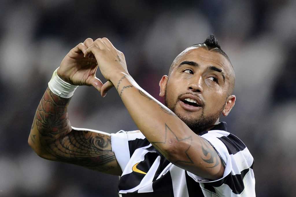Juventus' Arturo Vidal celebrates after scoring against Cesena during their Italian Serie A soccer match in Turin