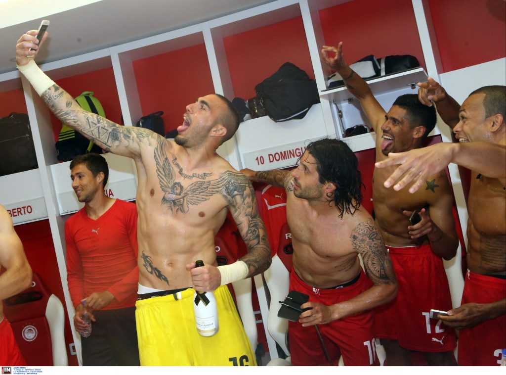 ÑÏÌÐÅÑÔÏ ÍÔÏÌÉÍÃÊÅÆ  ÏËÕÌÐÉÁÊÏÓ - ËÅÂÁÄÅÉÁÊÏÓ  ROBERTO DOMINGUEZ  OLYMPIAKOS - LEVADIAKOS (SUPERLEAGUE 2014-2015)