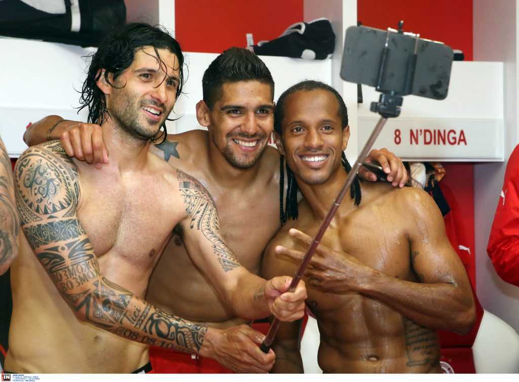ÍÔÏÌÉÍÃÊÅÆ ×ÁÑÁ ÓÁËÉÍÏ  ÏËÕÌÐÉÁÊÏÓ - ËÅÂÁÄÅÉÁÊÏÓ  DOMINGUEZ JARA SALINO OLYMPIAKOS - LEVADIAKOS (SUPERLEAGUE 2014-2015)