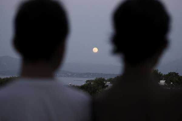 blue moon4